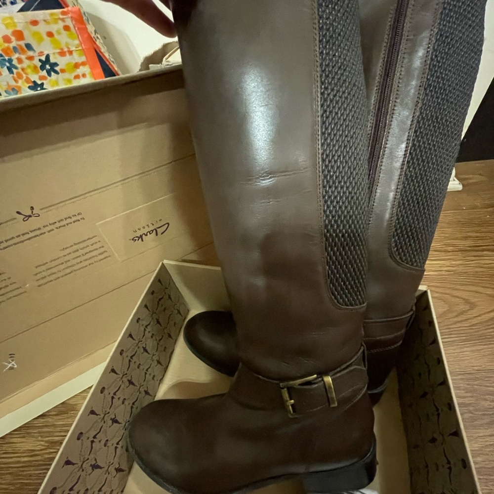 Clarks size 7 women